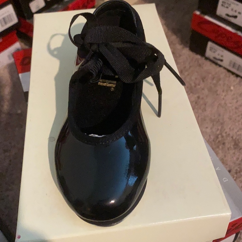 Annie Patent Leather Tap